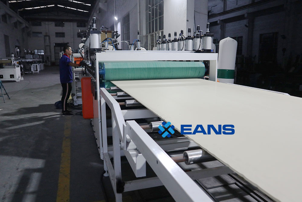 wpc k&ouml;p&uuml;k levha &uuml;retim hattı