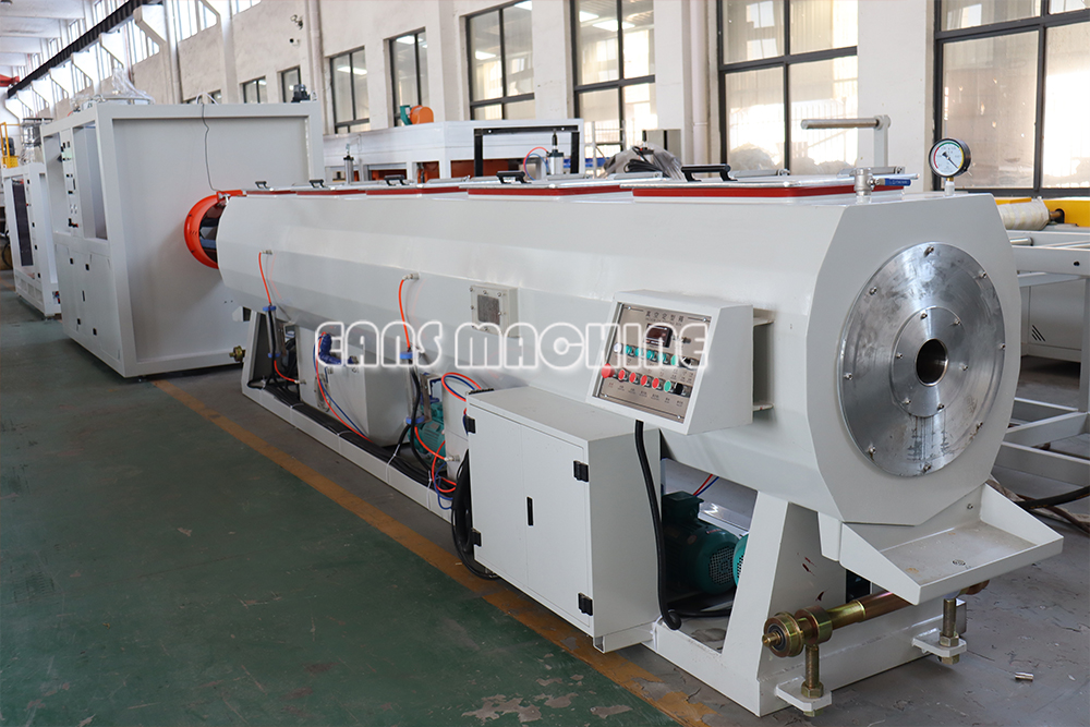 PVC boru ekstr&uuml;zyon makinesi